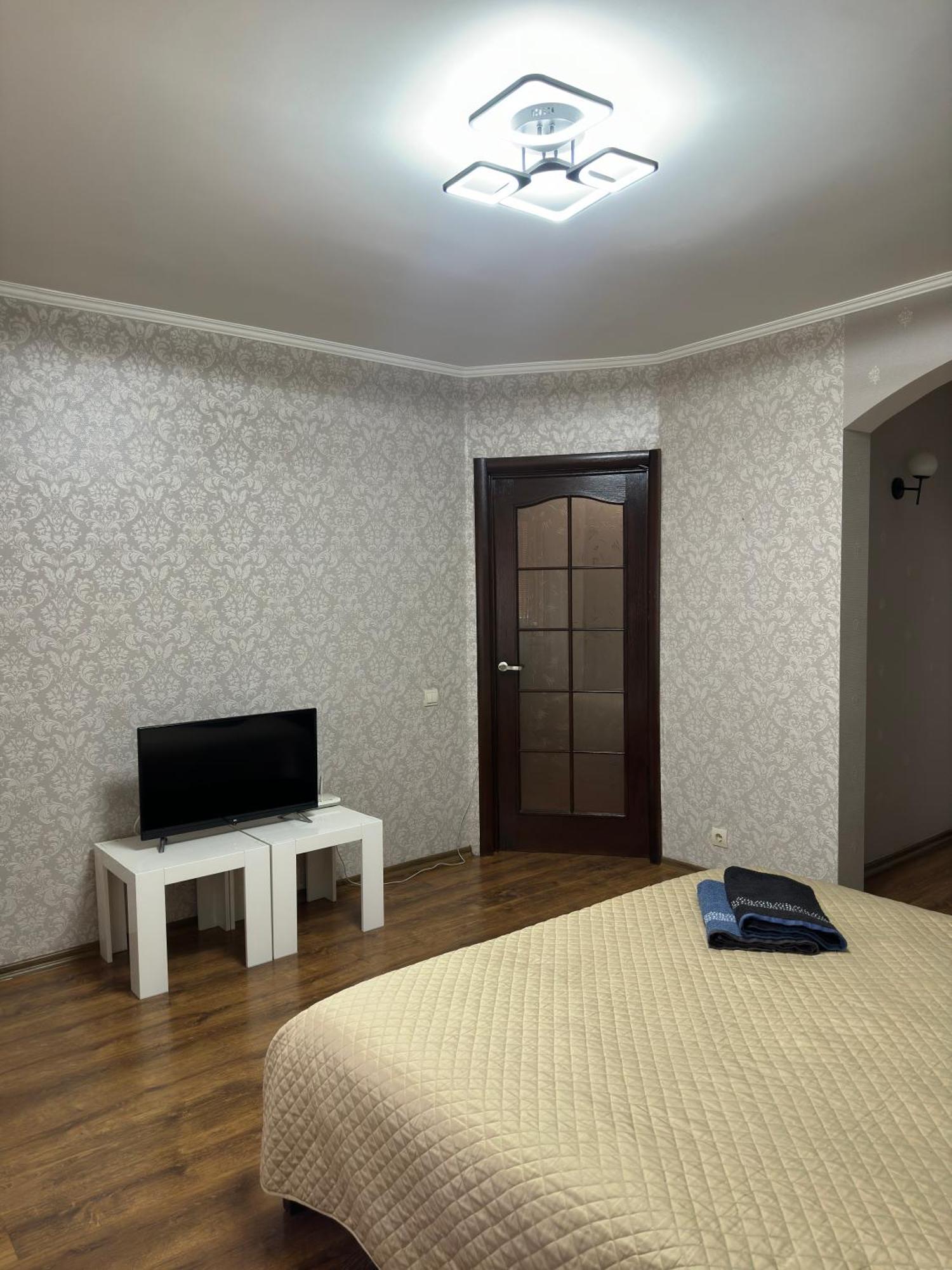 1Кім В Центрі,Вул.Набережна Rivne Zewnętrze zdjęcie